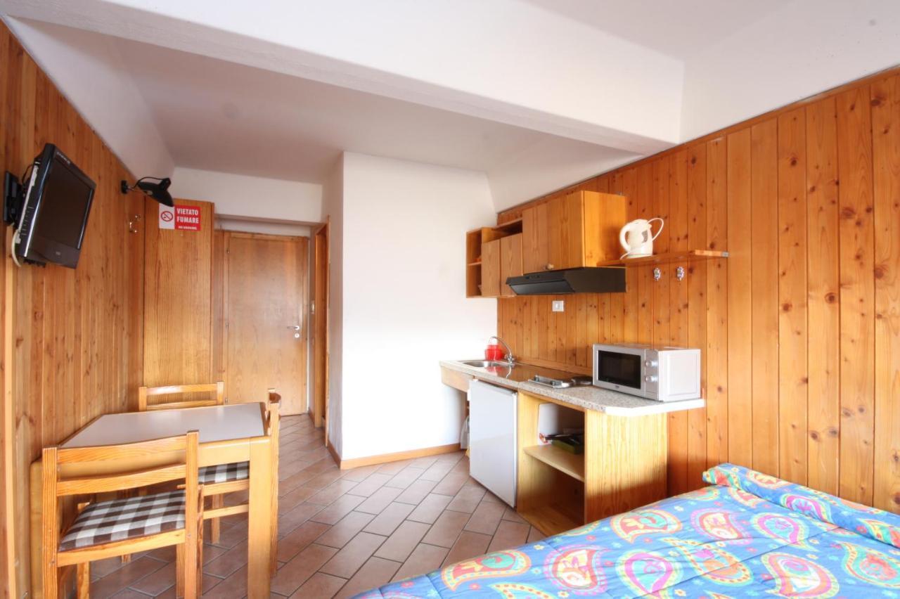 Sole Alto Appartamenti Montana Mezzana  Exterior foto